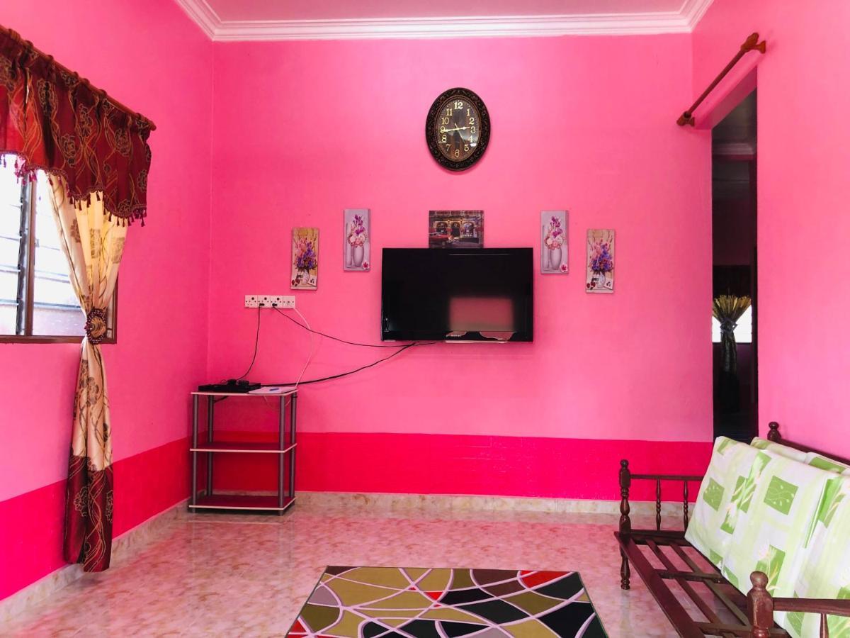 Homestay Tok Abah Dalam Rhu 파시르푸테 외부 사진